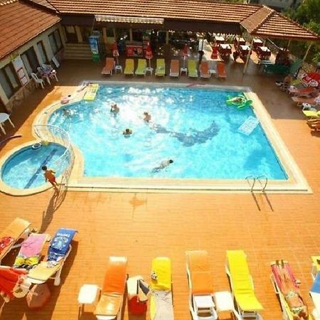 Villa Turk Apartment ออวาจิค ภายนอก รูปภาพ