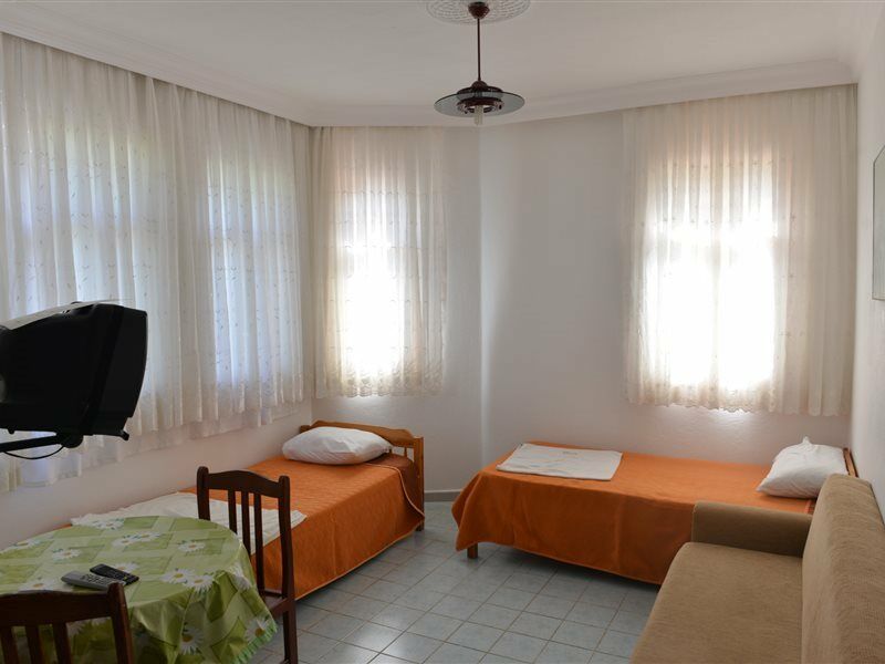 Villa Turk Apartment ออวาจิค ภายนอก รูปภาพ